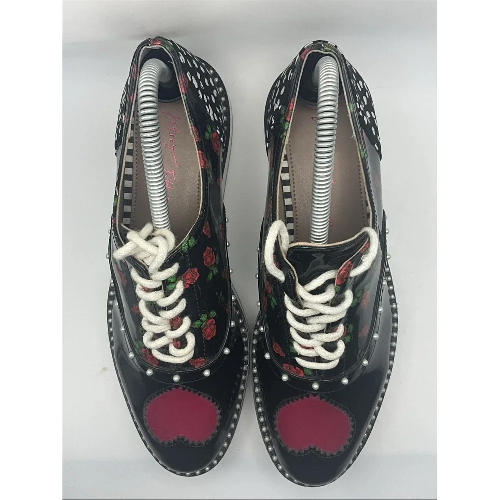 Betsey Johnson Marti Platform Oxford Shoes 7.5 Patent Leather Punk Pearls Hearts